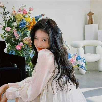 白莲花度假村第一季